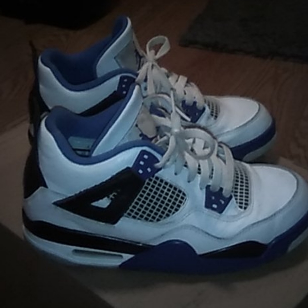 Jordan's. Size 6